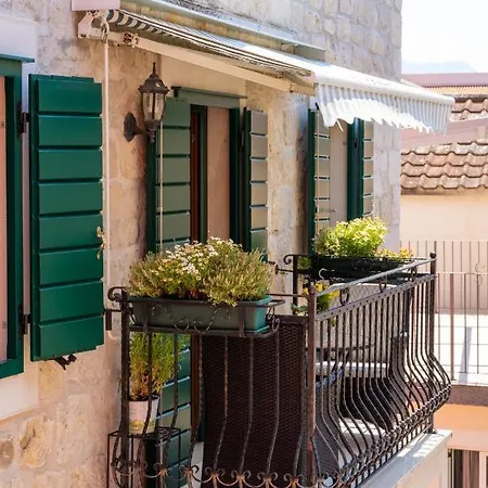 아파트먼트 린다 마카르스카